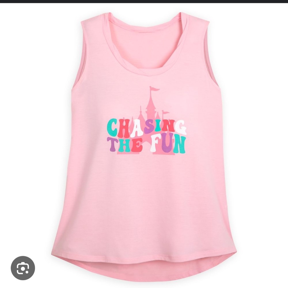 NWT Disney Parks Women’s “Chasing The Fun” Pink Castle Tank Size Large / Medium